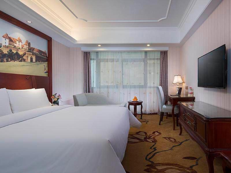 Vienna International Hotel Fenghua Zhongshan Road Eksteriør bilde